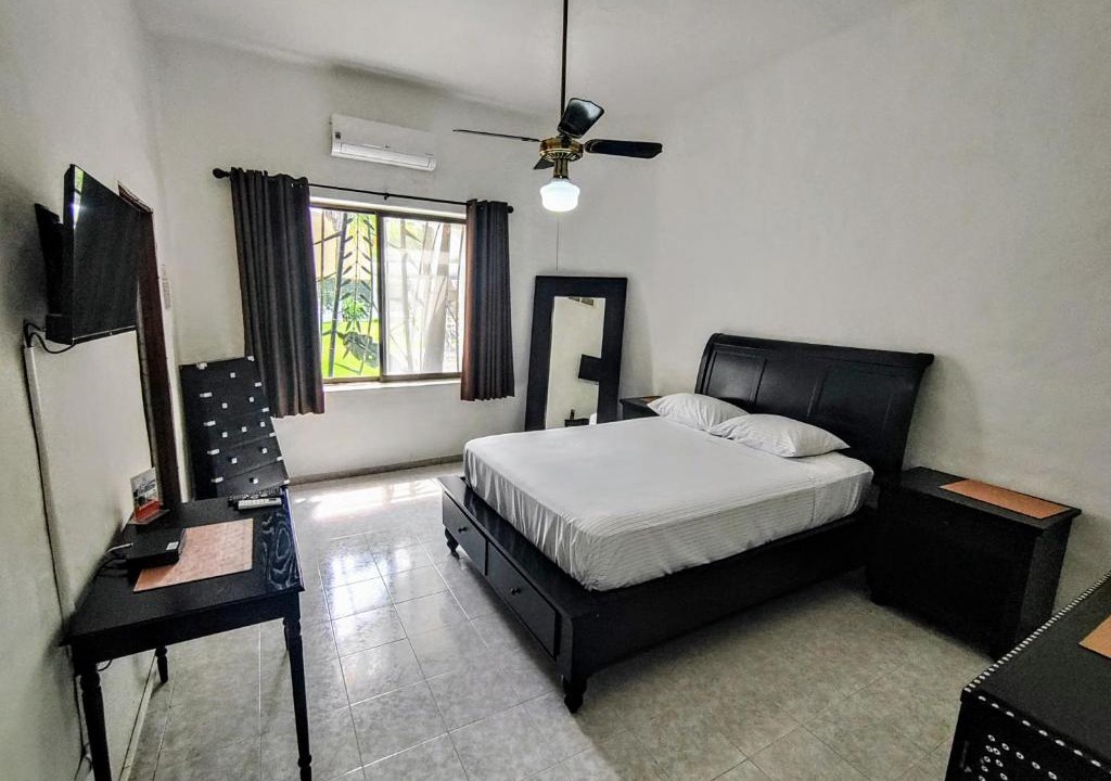 Monterrey House | Recámara amplia y cómoda en monterrey