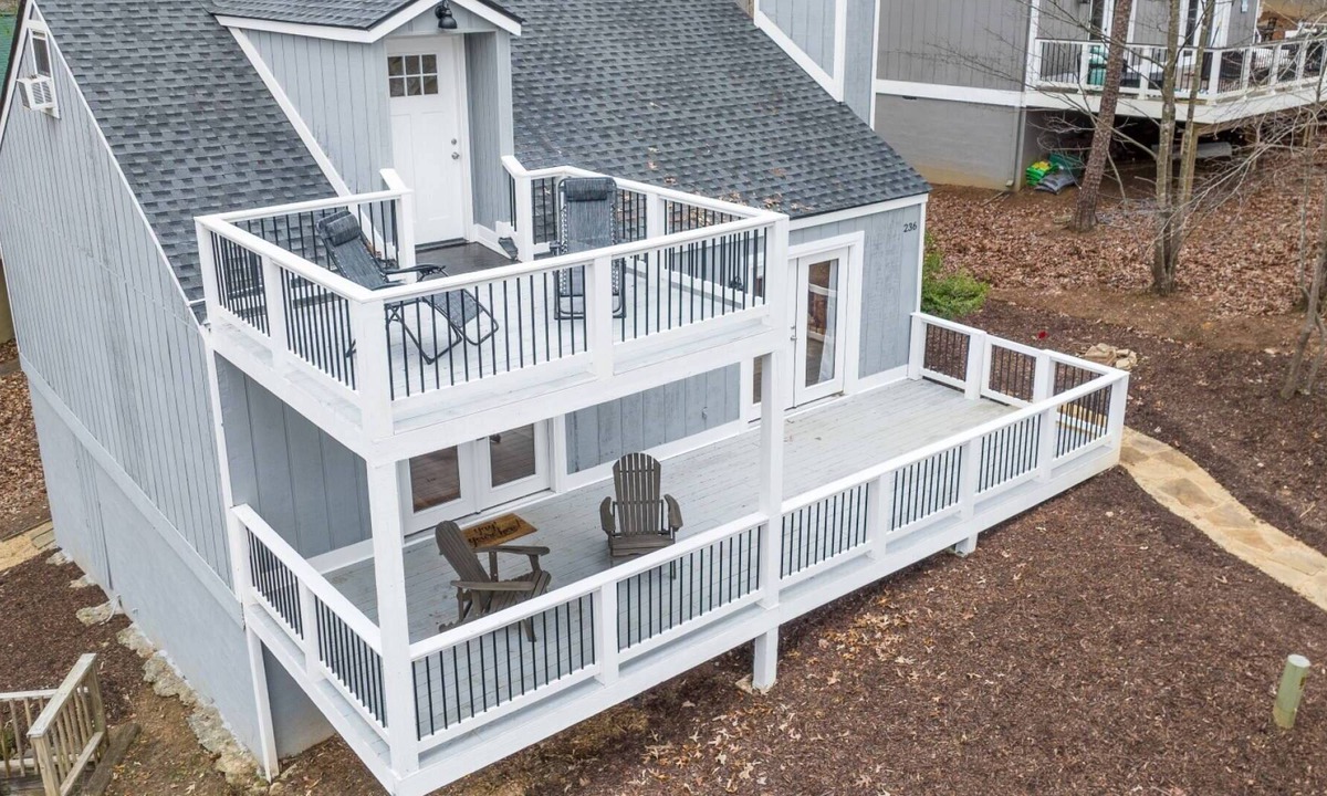 Waleska House | Reduced Pricing at Lake Arrowhead - Swimming, Tennis, Boating, Hiking, Pickleball, Nature