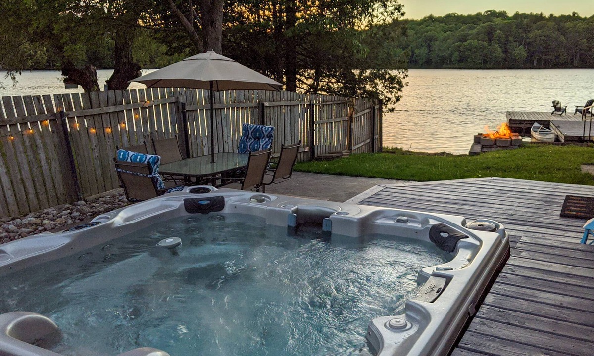 Front of Yonge Cottage | Serene Lakefront Retreat with Hot Tub