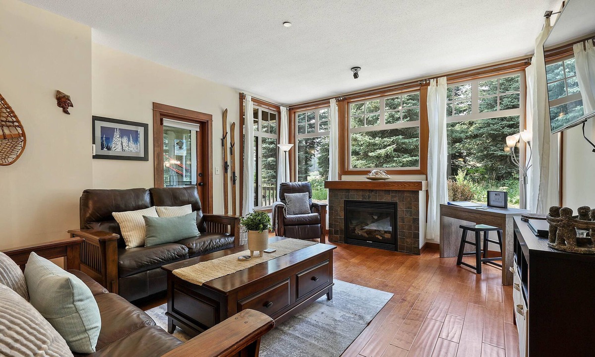 Sun Peaks Condo | Settler's Crossing #37 | True Ski-In/Ski-Out