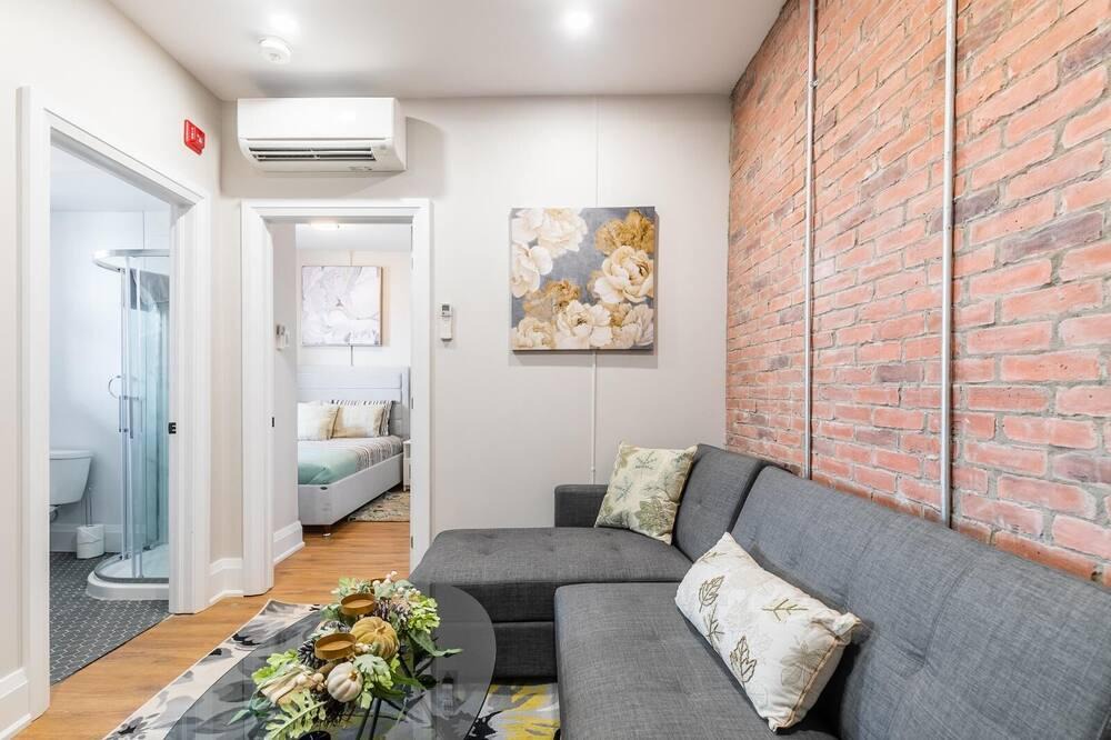 Beasley Apartment | Simply Comfort. New designed 1 BR Apartment. UV DISINFECTION