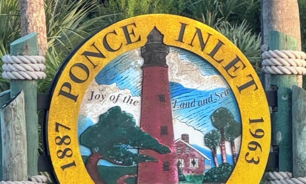 Ponce Terrace Apartment | Spacious 3B/3B a condo with AC across from the beach in charming Ponce Inlet FL