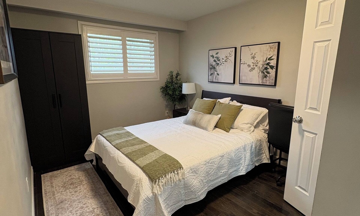 Kennedy Park House | Spacious 3BR Toronto Home Near Downtown