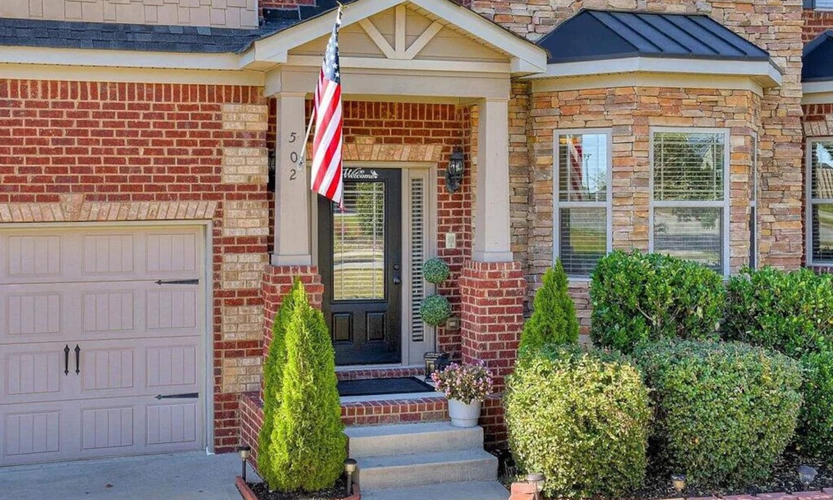 Grovetown House | Spacious 6-bedroom house in enchanting Evans with AC and fitness room.