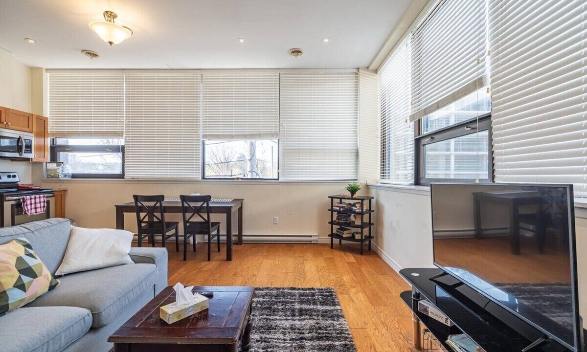 South End Apartment | Spacious Downtown Loft with AC