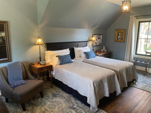 Stratford House | Stone's Throw Stratford