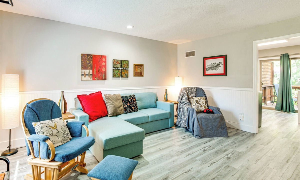 Overland Park House | Summer Vacations and Traveling Sports Families