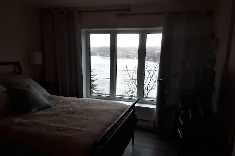 Sherbrooke House | Superbe studio au bord de l'eau. Vue panoramique! 50% sur location au mois!