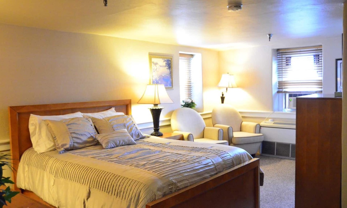 Newtown Hotel | Temperance House