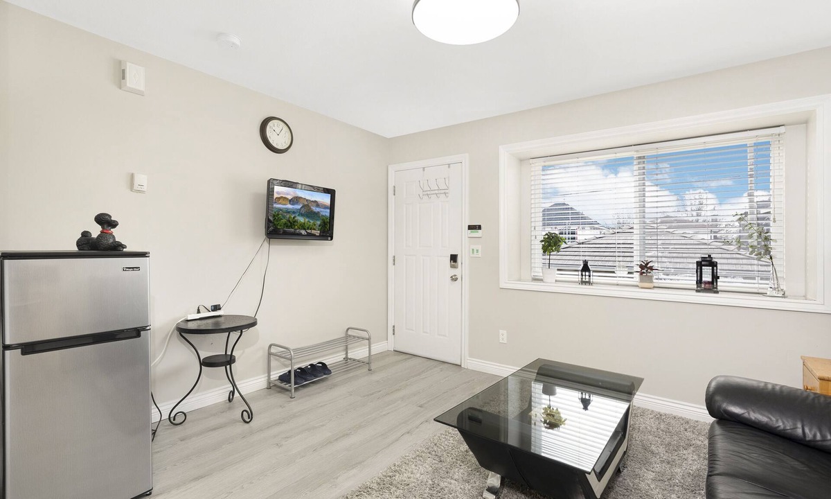 Hastings House | The Bright and Cozy Suite in Nice City - Vancouver!