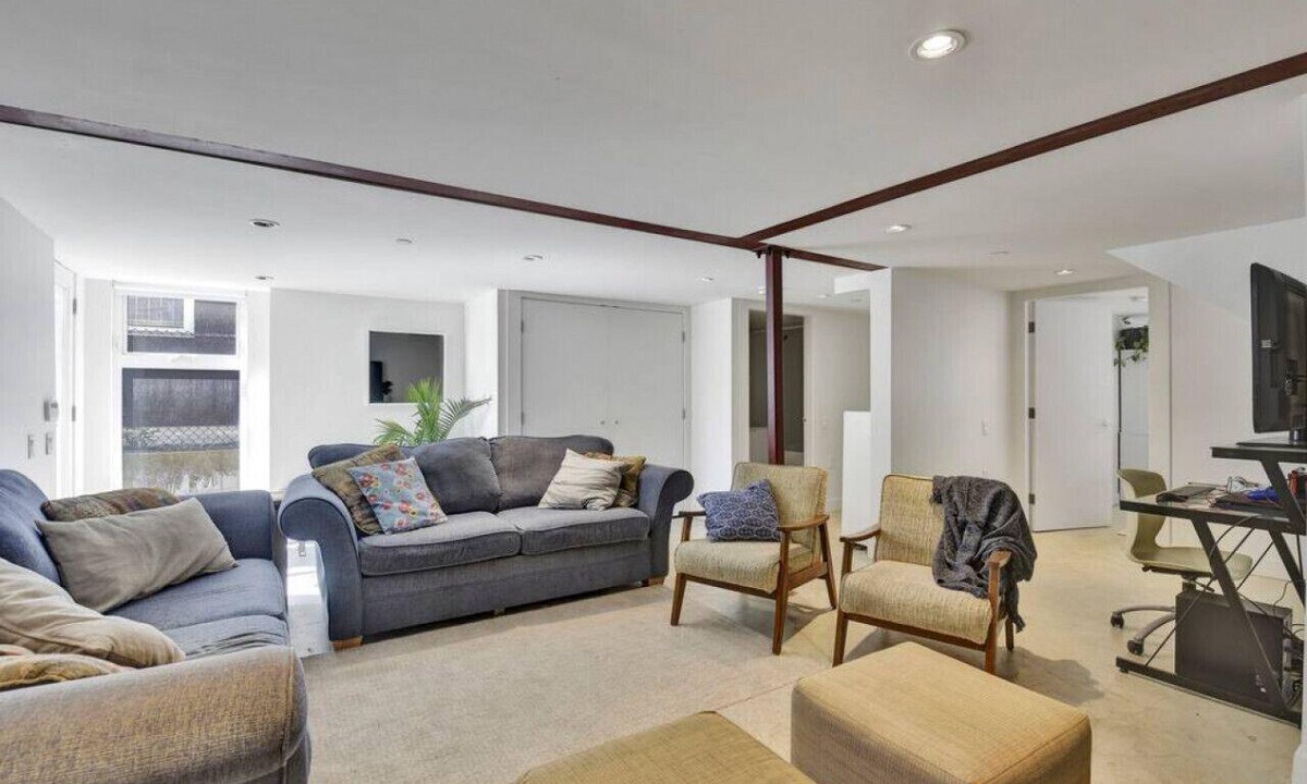Riley Park House | The Cube - 6BD Minimalist Dream