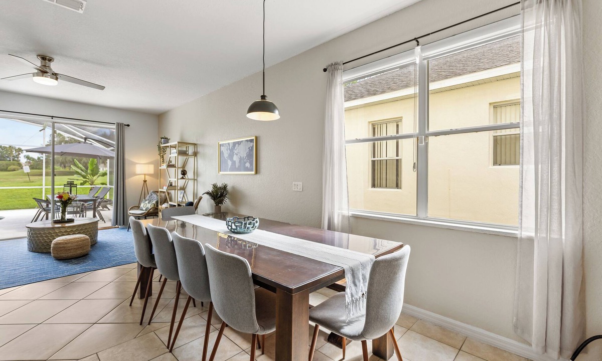 Highlands Reserve House | This charming 5-bedroom villa with a private heated pool is a modern oasis.