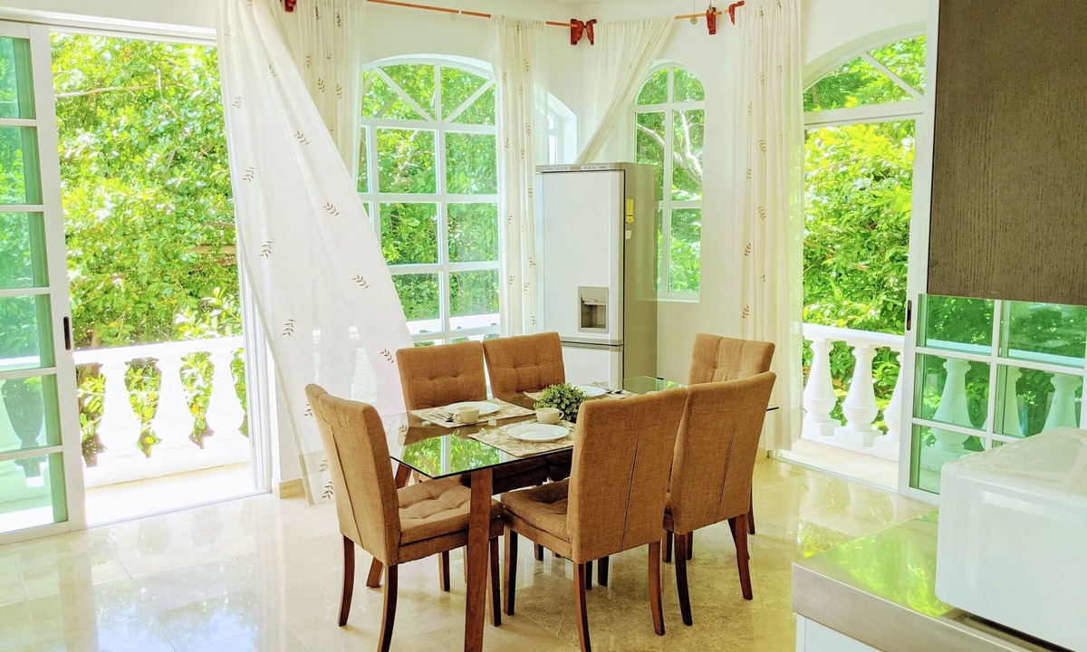 Playacar Fase I House | Tropical Estate: 18BR Pool Rooftops Ocean View 2 min wlk beach/shops/ferry/tours