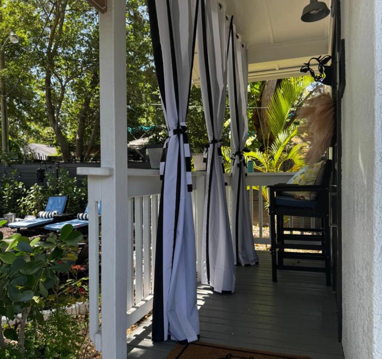 Fort Myers River District Apartment | Walk to Best Eats and Shops and Stay in Style