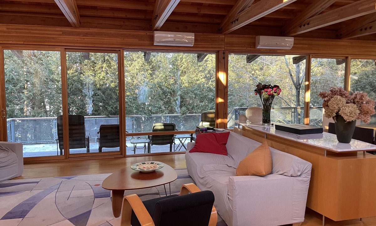 Tiny Cottage | Waterfront Luxury 5 bedroom Georgian Bay Cottage