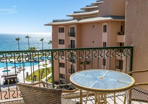 Beachfront Upper Floor Luxury Condo - Sonoran Spa N404 1 BR 1 BA Next to the Pool, High Speed Wi-Fi