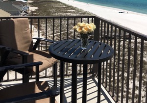 GULF FRONT CORNER CONDO, Spectacular 300 degree views of the gulf and sound in Navarre