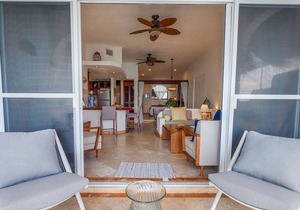 Penthouse Beachfront Condo with Pool & Panoramic Views in Akumal