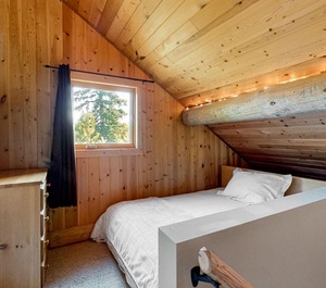 Lakefront Wilderness Resort Deck Internet 