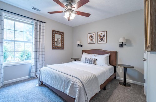 Silver Creek House | 104 Kingston Pointe Dr Kingston