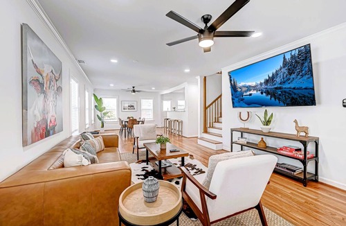 Neartown Apartment | 1712 Fairview 2KING/2BA Top Apt Duplex Pets Ok! 10 FURNISED APARTMENTS ON-SITE