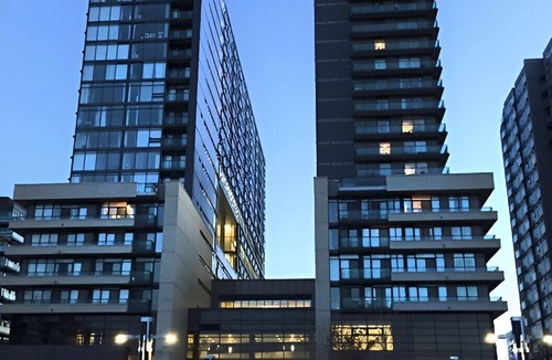 Little Portugal Condo | 1Bedroom Sub-penthouse Luxurious New Condo with Gorgeous Views, downtown Toronto