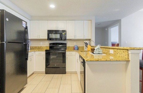 Seabreeze Historic District Condo | 2 Bedroom Deluxe Condo w/Kitchen, Sleeps 8, on Daytona Beach, at Ocean Walk!