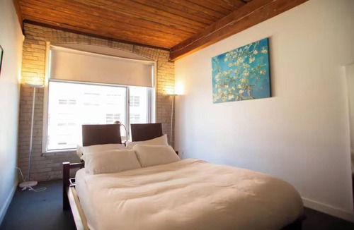 Grange Park Hotel | 2-bedroom hotel in peaceful Toronto with comfortable AC rooms
