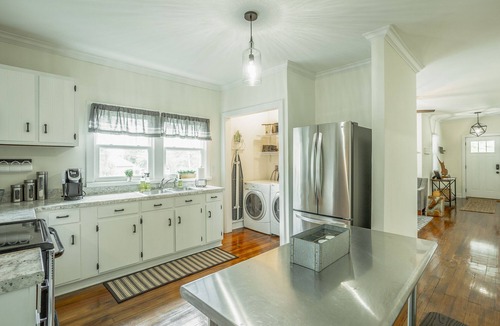 St. Elmo Improvement League House | 2 bedrooms, 1 bath, cozy kitchen, living room and game room/multipurpose room.