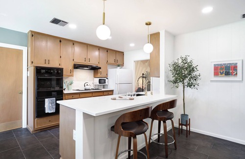 North San Antonio - SAT House | 2 Kings~1 Queen w/Big Backyard+Fire Pit/10 min's to Med Center/Airport/6 Flags