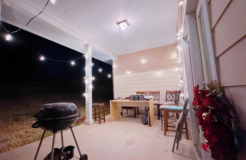 Grand Prairie House | {20% off June} Spacious Family Home - 5BR Sleeps 12 - Near Dallas-Fort Worth
