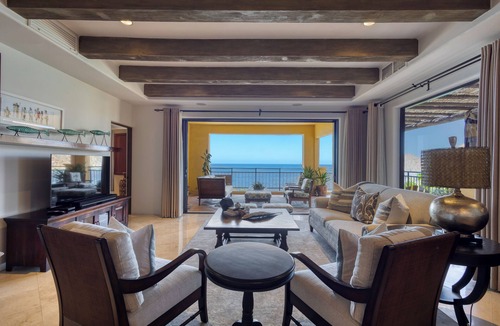 El Medano Ejidal Condo | 20% Off Rates, Free Nights. Corner Unit, Building 4. Beautifully Remodelled
