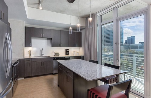 Civic District Condo | 2BD/Austin - Full Kitchen, W/D, Balcony, Fire Pit!