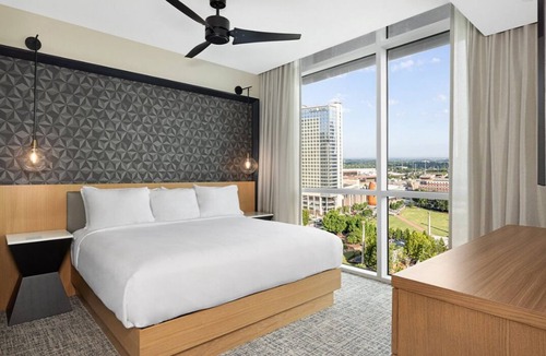 Luckie-Marietta District Resort | 2Bed/2Bath Gorgeous New Resort in Downtown Atlanta!