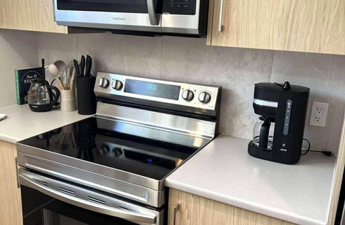Victoria Apartment | 3732 Underground | Cozy Stay in Royal Bay