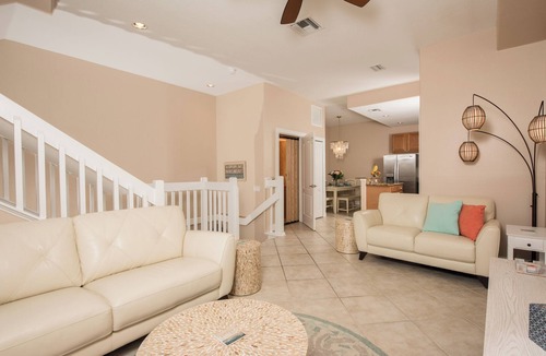 Bay Esplanade House | 4 BR Clearwater Beach Townhouse Hot Tub Rooftop Lounge Beach/Gulf Views