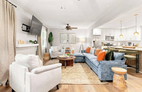 Marietta House | 4bed/3 bath Marietta -east cobb- Monthly- flexible Stays- Pet Friendly