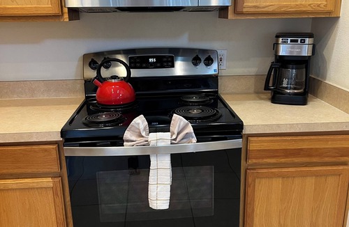 Eagle Pointe South House | 5 BR/4 BA/2-Floors/Keyless Entry/Contactless Check-In/1-Day Between Rentals/WiFi
