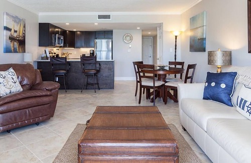 Holiday Isle Condo | (519) Paradise Found in this Stylish, high end condo. Stunning Views!