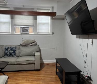 Rutherford Apartment | 8 minutes from 2026 FIFA World Cup Final!