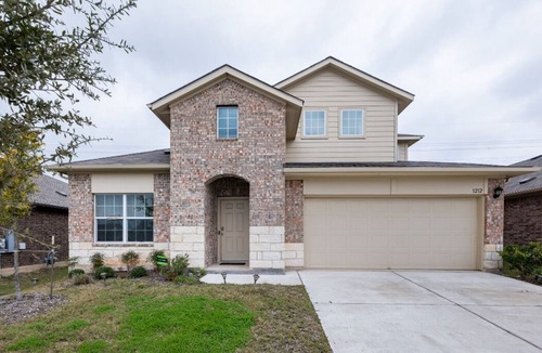Pioneer Crossing House | A Peaceful, Toddler-Ready 4BR Home Near Austin