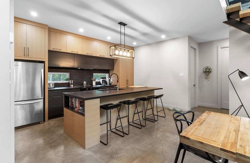 Stanstead Township Ski Chalet | Access to Lake Memphremagog - Spa - Céleste