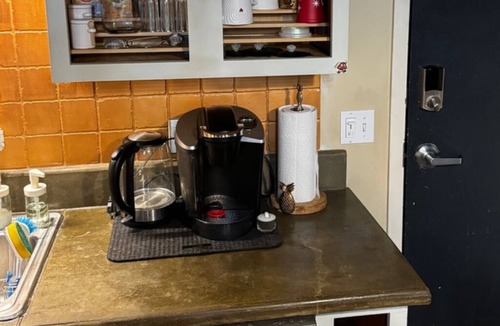 Candler Park Condo | All vibes 1-bedroom ATLANTA condo with walking access to MARTA and belt line