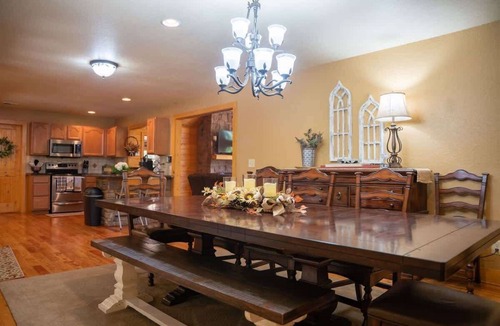 Sautee Nacoochee House | ALPINE RIVER ESCAPE - SECLUDED RIVERFRONT CABIN