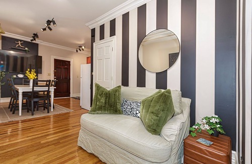 Forest Hill Apartment | Amazing & Only Steps to NYC Train