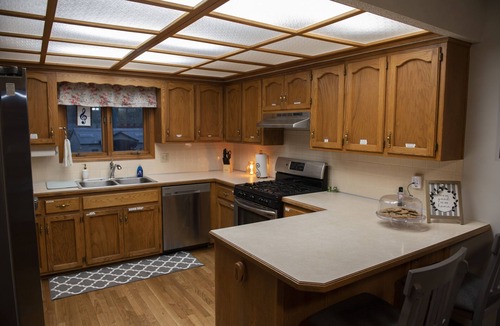 Raymore House | Anna Lou's Guest House