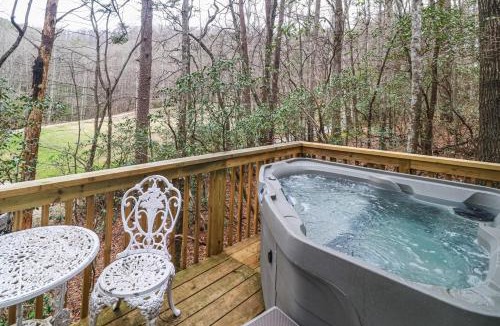 Sautee Nacoochee House | Azalea Pine Bungalow