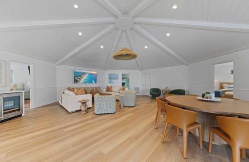 Inlet Beach Apartment | Beach Access | POOL | Happy to Sea You | Gulf View | 11 Beds