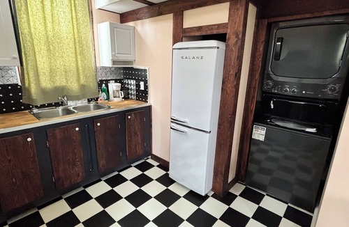 Black Rock Cabin | Beach access with Ocean View; Cabot Trail 25 km away.