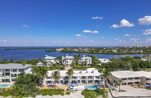 Longboat Key Apartment | Beach Bliss August and September Low Rates!
